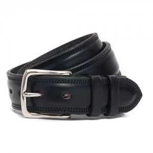 McRostie PARNIE belt in Black bridle leather and a nickel buckle.